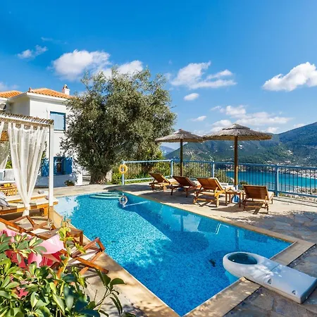 Villa Avaton Near Skopelos Town Exterior photo