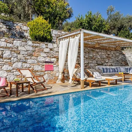 Villa Avaton Near Skopelos Town Exterior photo