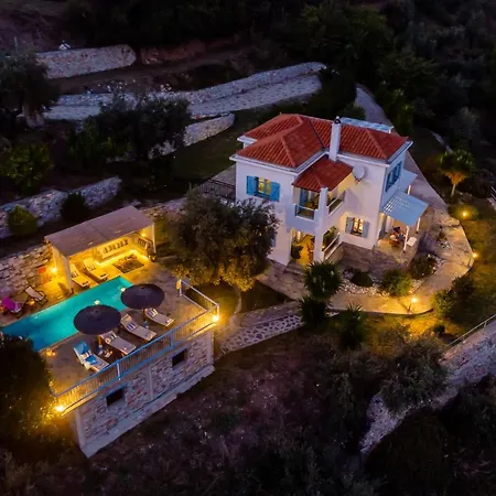 Villa Avaton Near Skopelos Town Exterior photo